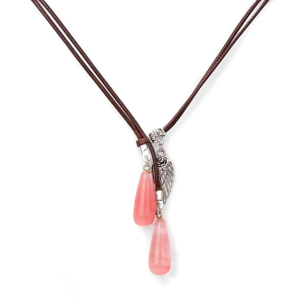 Collier pendentif en pierre naturelle avec ailes en cuir et corde Olivenorma 