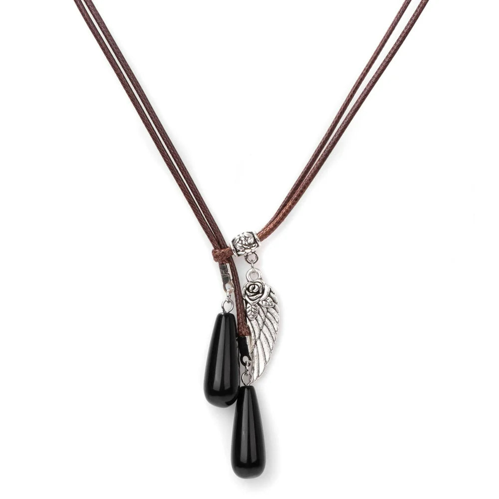 Collier pendentif en pierre naturelle avec ailes en cuir et corde Olivenorma 