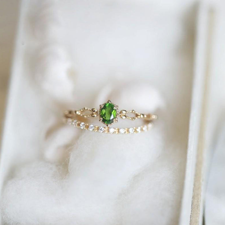 Olivenorma « Déesse de l'éclat » - Bague élégante en péridot incrusté