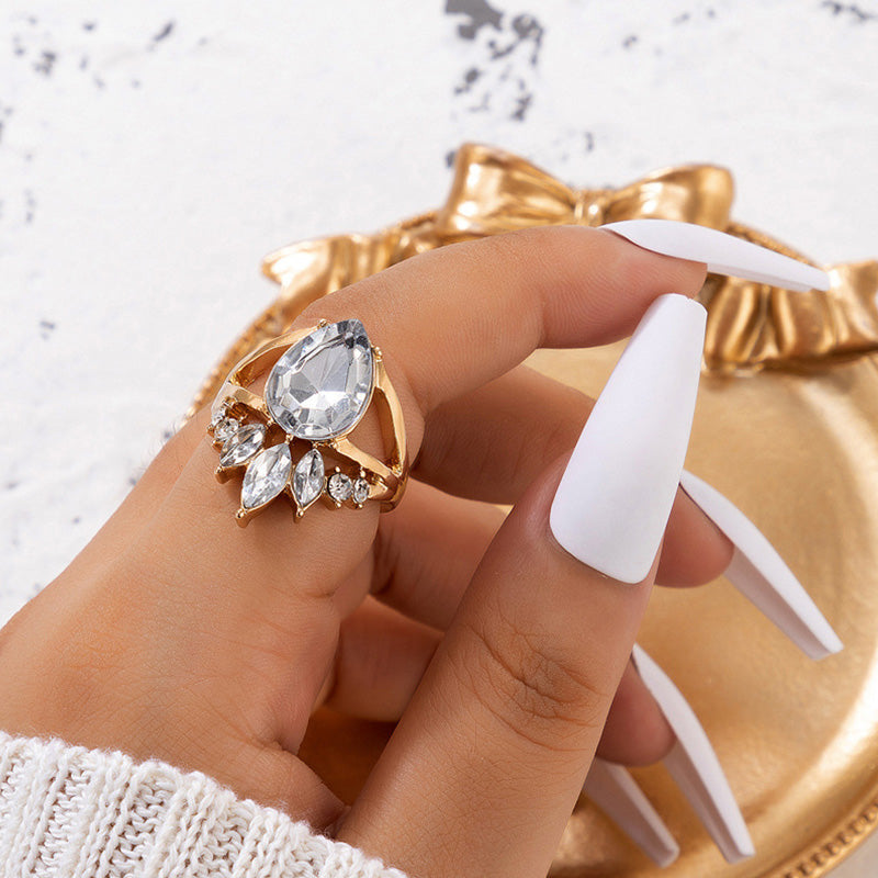 Olivenorma « Beauté naturelle » – Bague élégante de qualité supérieure avec zircones serties en couronne 