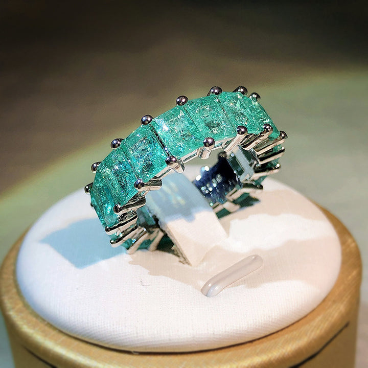 Bague carrée côte à côte en tourmaline Paraiba Olivenorma