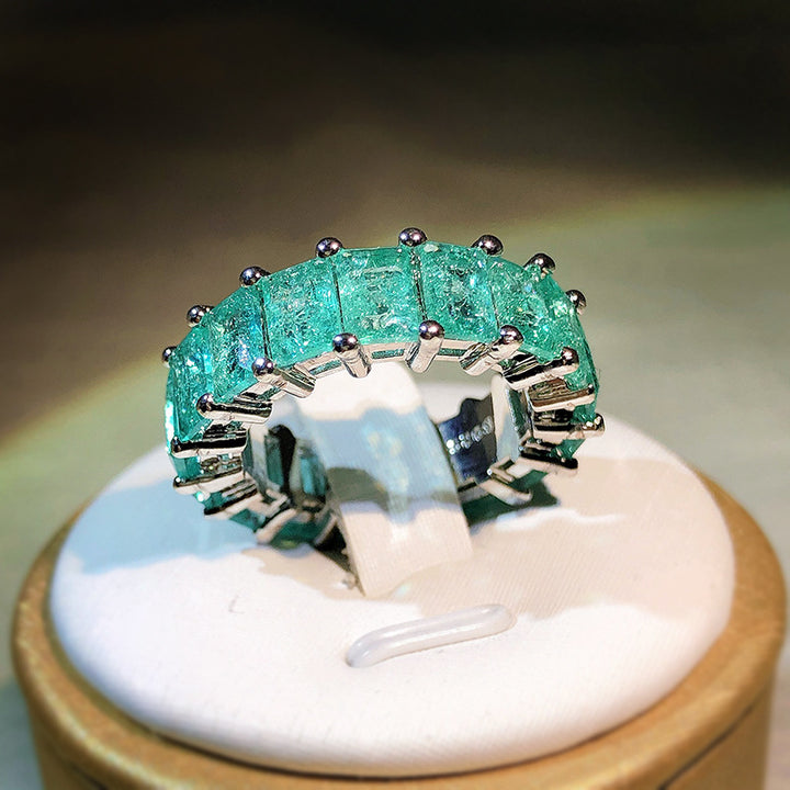 Bague carrée côte à côte en tourmaline Paraiba Olivenorma