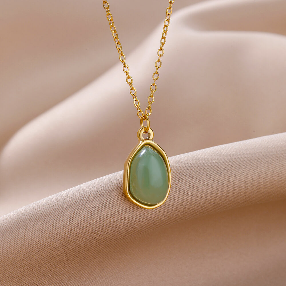 Collier pendentif en pierre irrégulière Olivenorma en acier titane et or 18 carats
