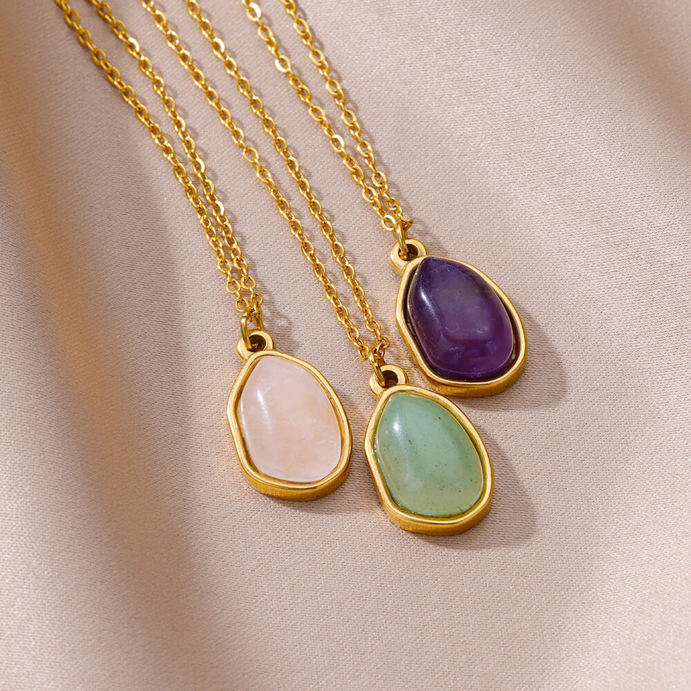 Collier pendentif en pierre irrégulière Olivenorma en acier titane et or 18 carats