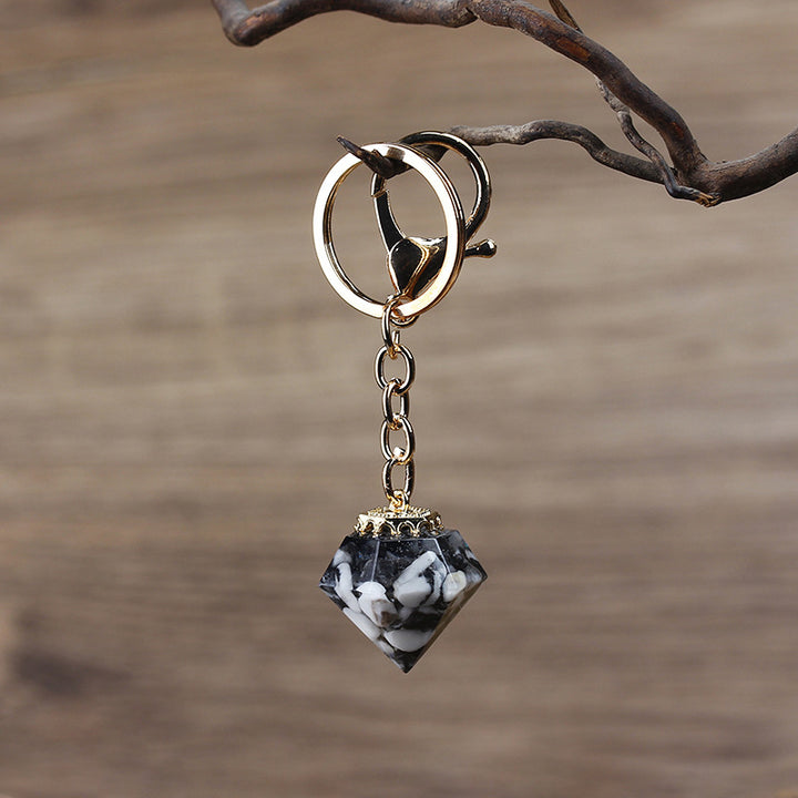 Porte-clés orgonite en gravier de cristal naturel Olivenorma