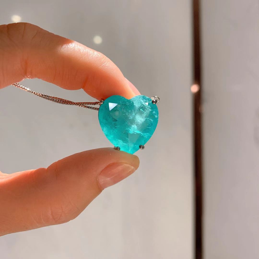 Collier et boucles d'oreilles en tourmaline Paraiba en forme de cœur Olivenorma 