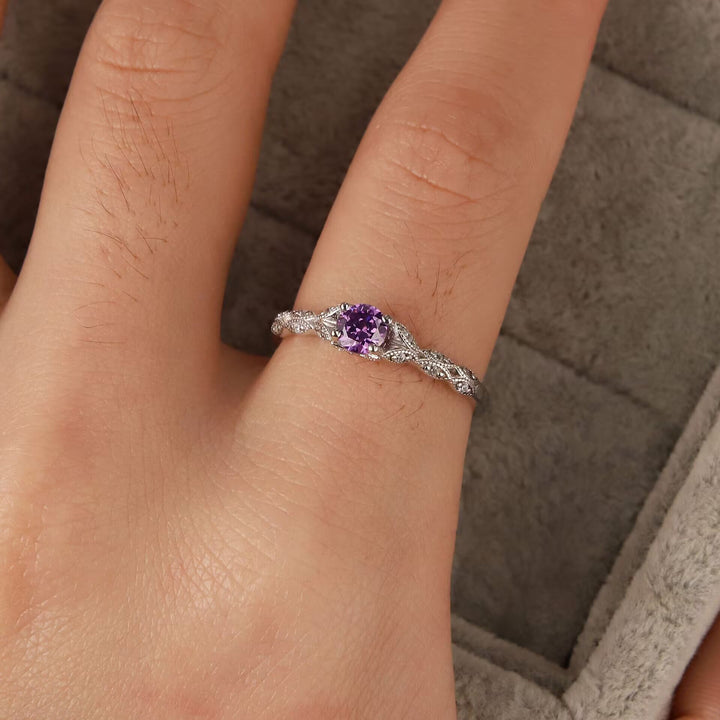 Bague simple Olivenorma avec zircone améthyste violette incrustée 