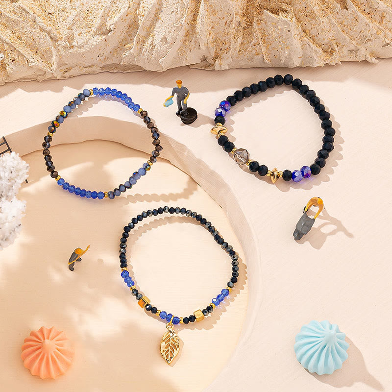 Ensemble de bracelets à trois rangs avec pendentif en feuille d'or et perles de cristal Olivenorma
