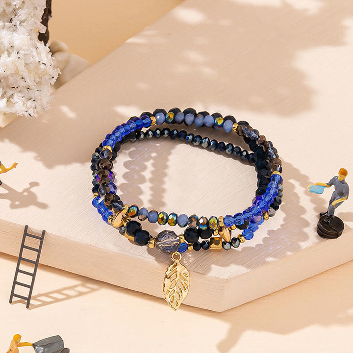 Ensemble de bracelets à trois rangs avec pendentif en feuille d'or et perles de cristal Olivenorma
