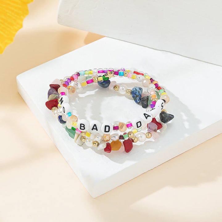 Ensemble de bracelets à trois rangs en perles de cristal Olivenorma « No Bad Days » 