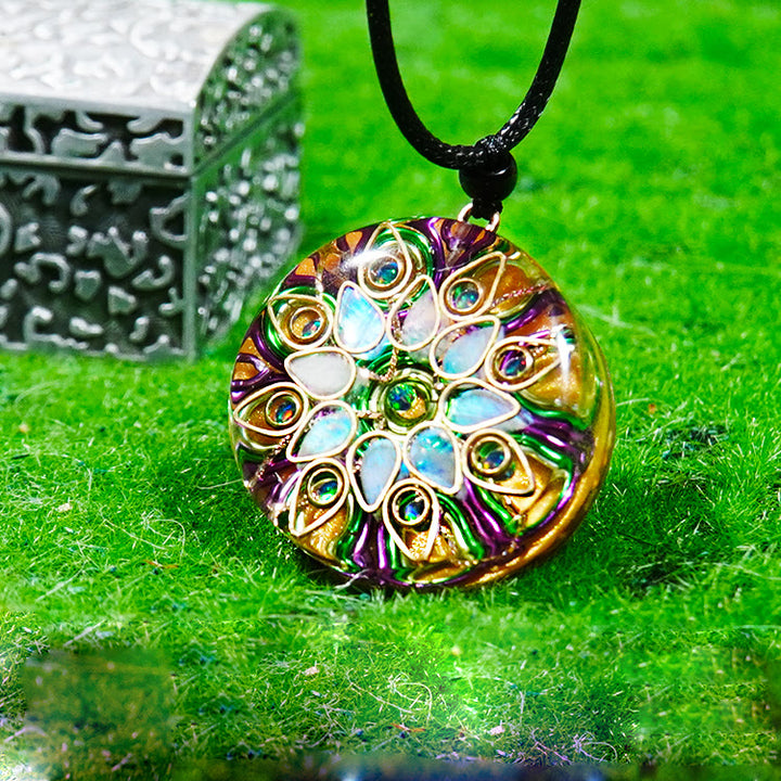 Collier Orgonite en Pierre de Lune Olivenorma « Déesse du Clair de Lune » 