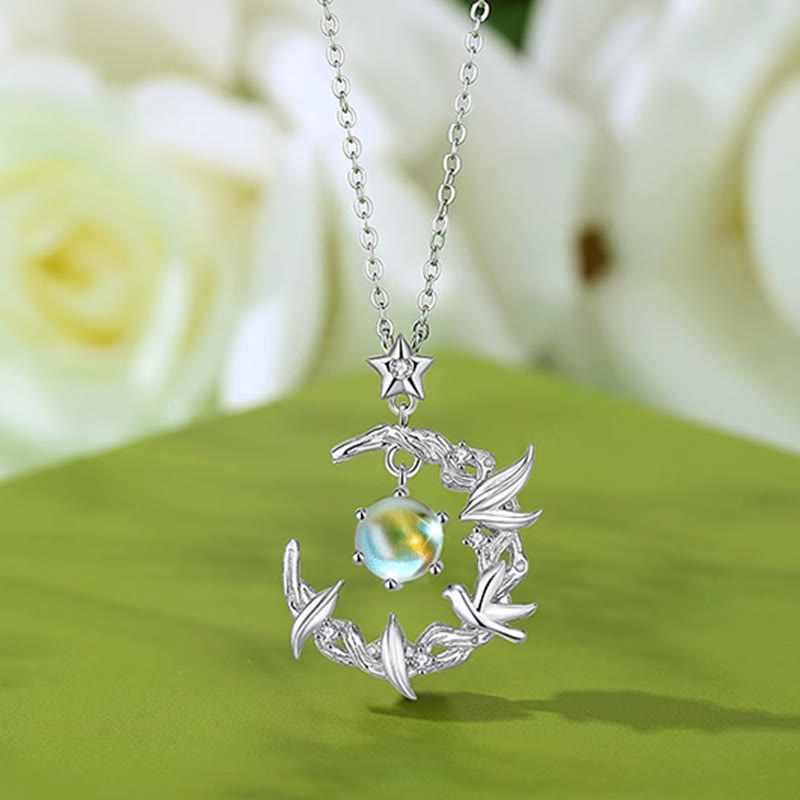 Collier en pierre de lune « Eucalyptus bleu et oiseaux » Olivenorma