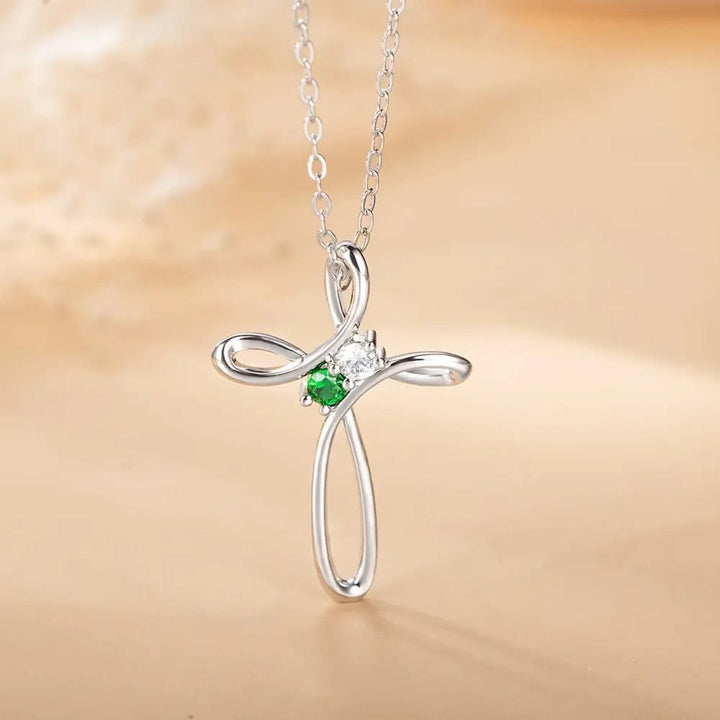 Collier pendentif croix personnalisé avec 1 à 7 pierres de naissance Olivenorma