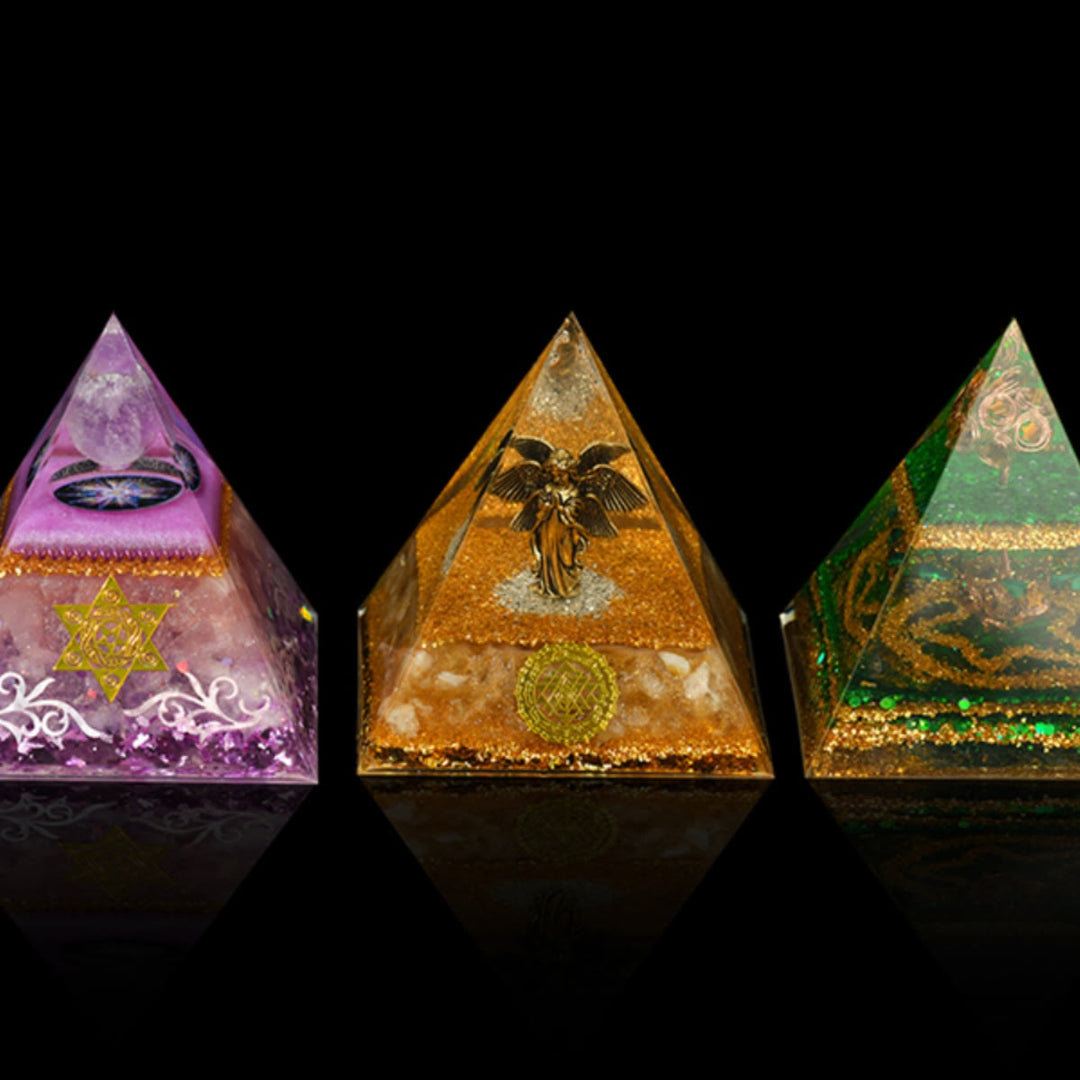 Ornements en cristal naturel Olivenorma Pyramide d'orgone de guérison fonctionnelle
