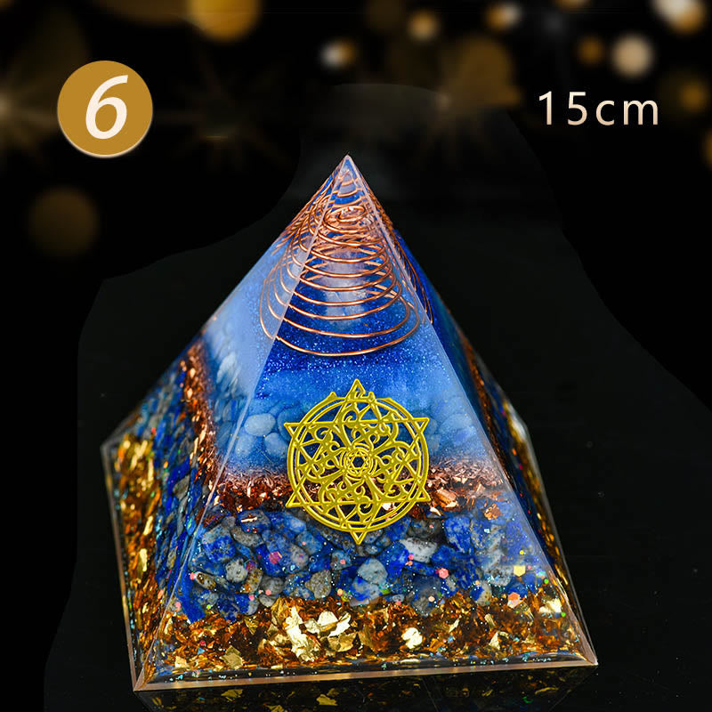 Pyramide d'orgone en cristal transparent aventurine bleue Olivenorma 5-15 cm