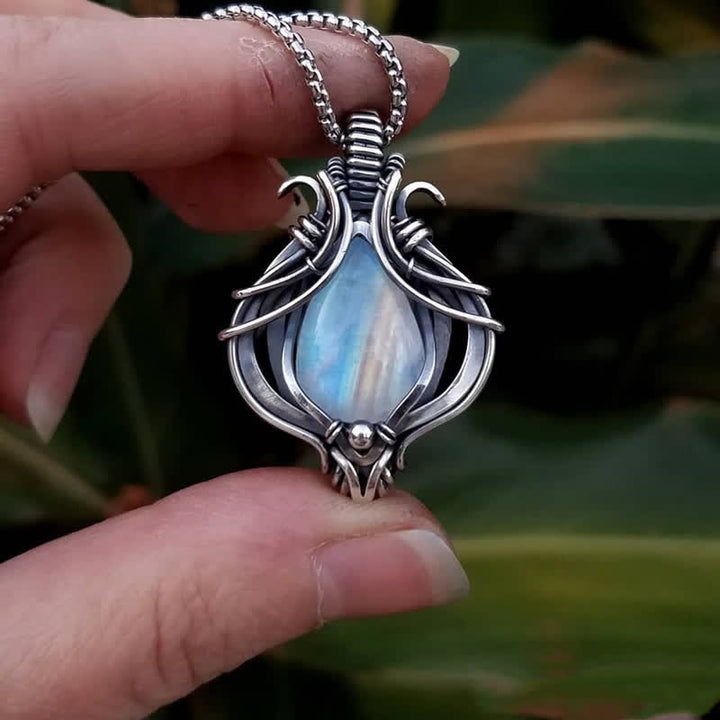Collier pendentif vintage en pierre de lune creuse Olivenorma
