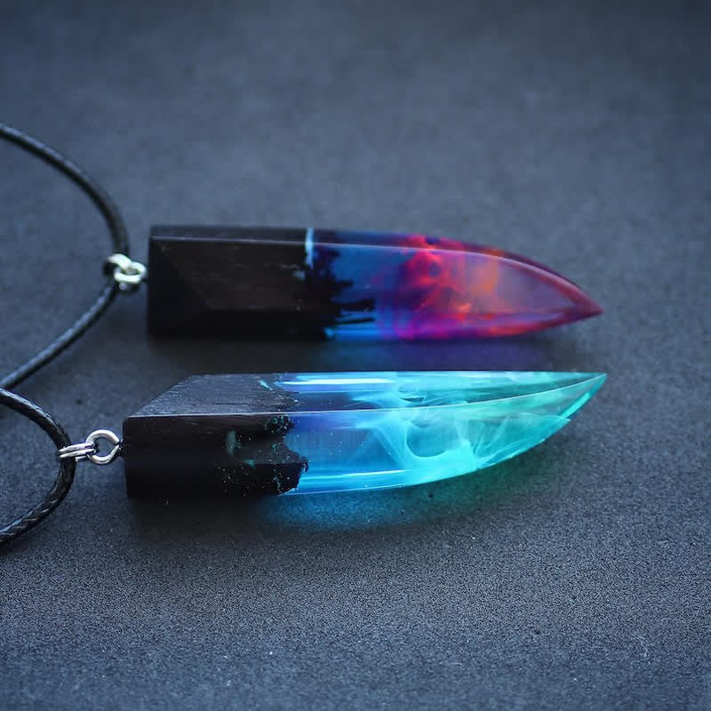 Collier pendentif lumineux en résine de bois Olivenorma