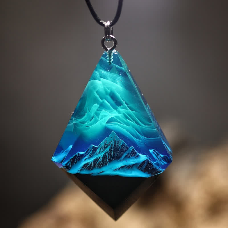 Collier en résine Olivenorma Snow Mountain bleu vert Aurora