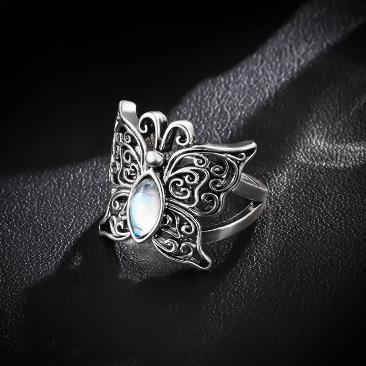 Bague vintage en pierre de lune avec papillon Olivenorma