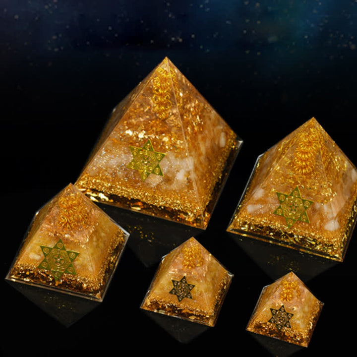 Pyramide d'orgone en citrine naturelle porte-bonheur et prospère Olivenorma