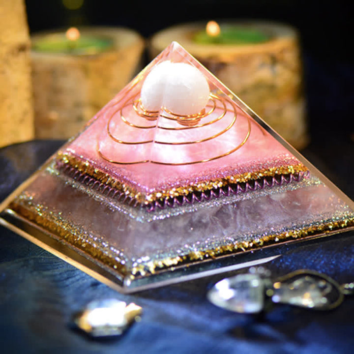 Pyramide d'orgone en quartz rose Olivenorma « Augmente l'attrait »