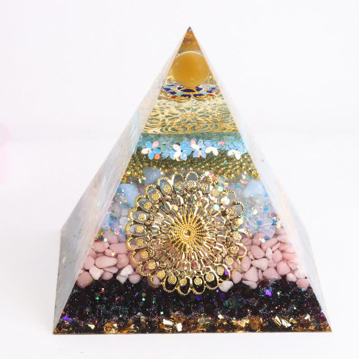 Pyramide d'orgone en cristal naturel Olivenorma de 15 cm