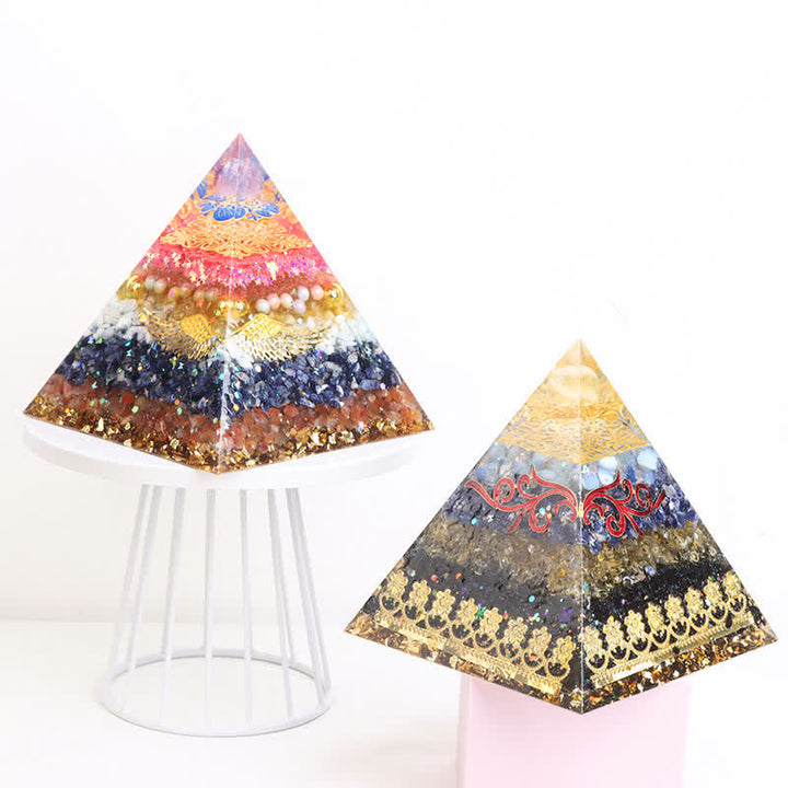 Pyramide d'orgone en cristal naturel Olivenorma de 15 cm