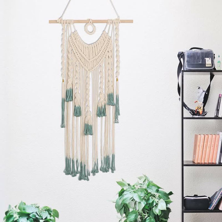 Tapisserie murale tissée en macramé vert et beige Olivenorma