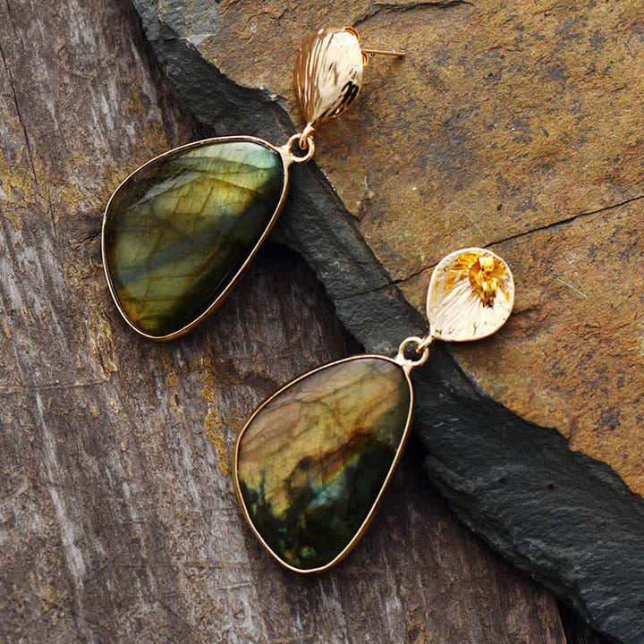 Boucles d'oreilles pendantes en coquillage de labradorite naturelle Olivenorma