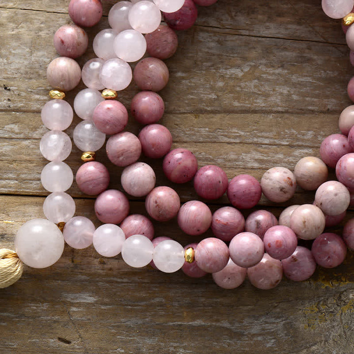 Collier chapelet à pampilles avec 108 perles de rhodonite de Mala Olivenorma 