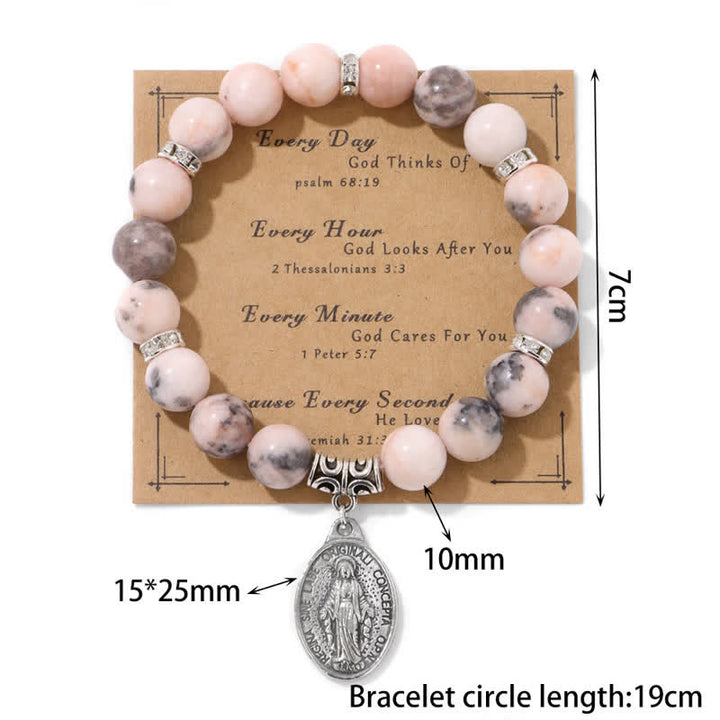 Bracelet pendentif plaque nominative Jésus en perles de tourmaline prune Olivenorma 