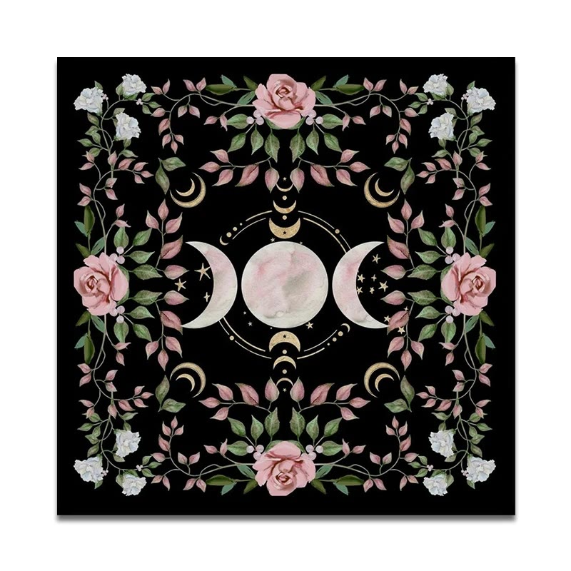 Nappe de tarot divinatoire avec symbole de la triple déesse de la lune Olivenorma
