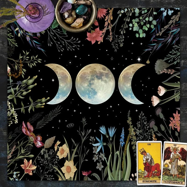 Nappe de tarot divinatoire avec symbole de la triple déesse de la lune Olivenorma