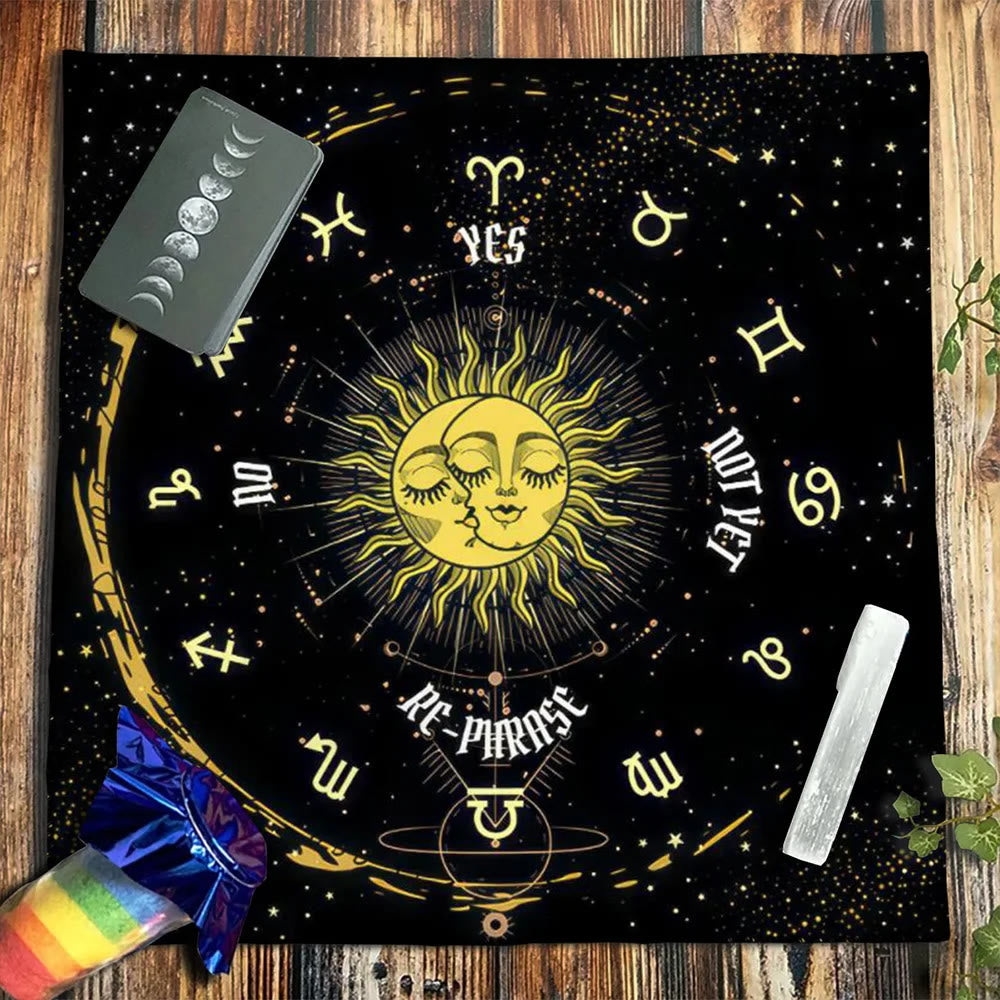 Nappe de tarot du zodiaque Olivenorma avec soleil étoilé et lune 