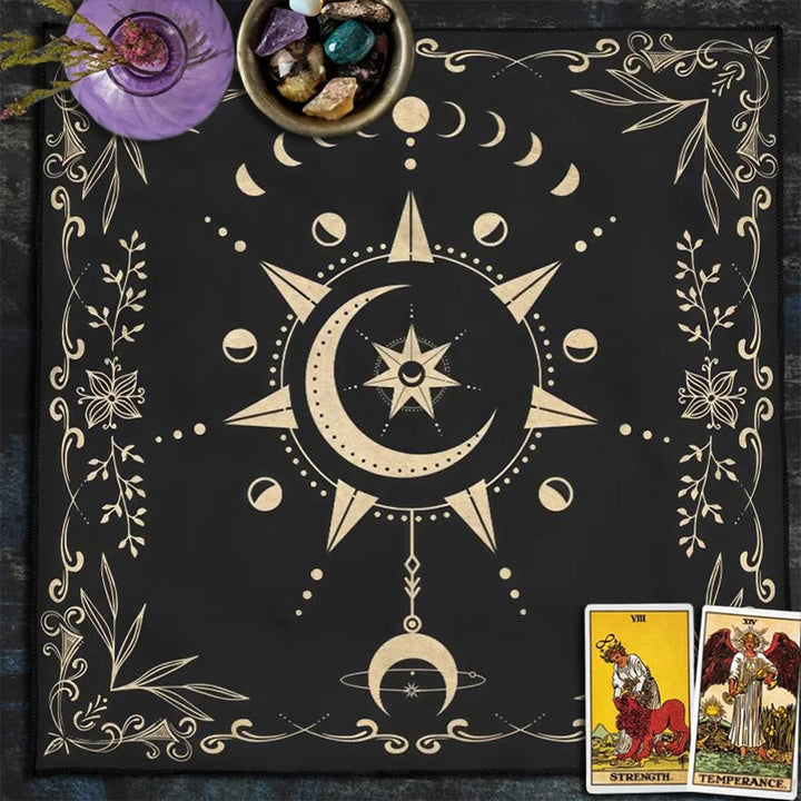 Nappe de tarot en tissu d'autel avec phases de lune dorées Olivenorma 