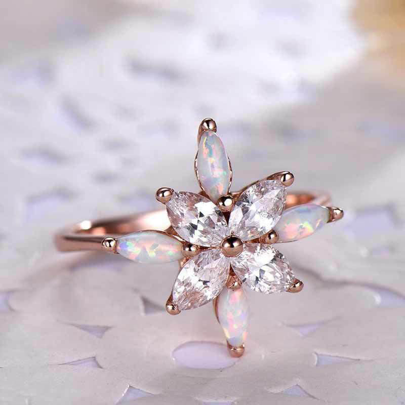 Olivenorma "Le sens de la vérité" - Bague Fleur Opale 