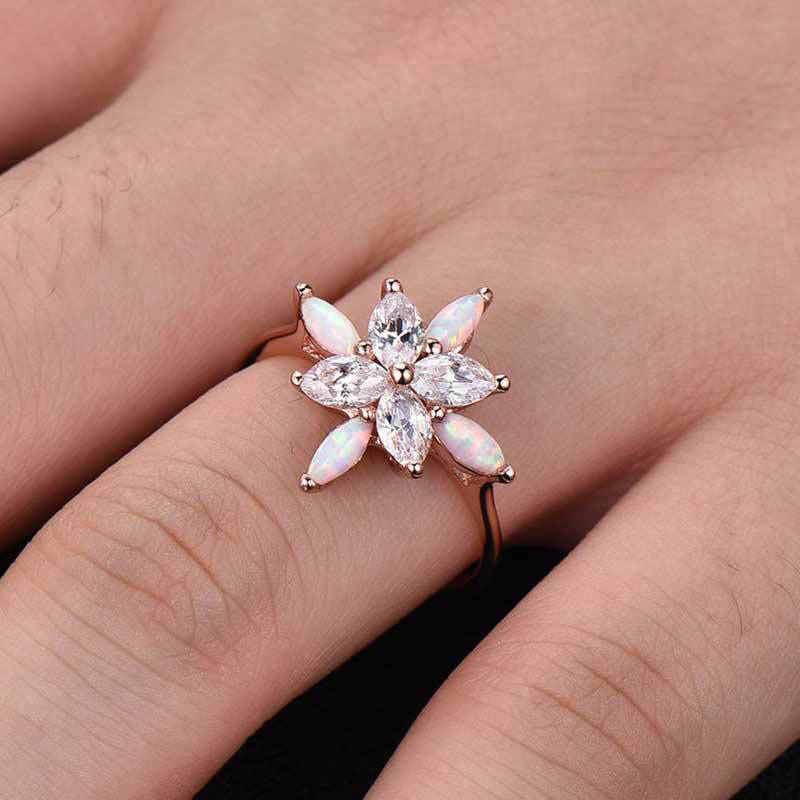 Olivenorma "Le sens de la vérité" - Bague Fleur Opale 