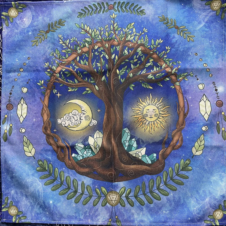 Nappe carrée Wicca avec arbre en pierres précieuses Olivenorma