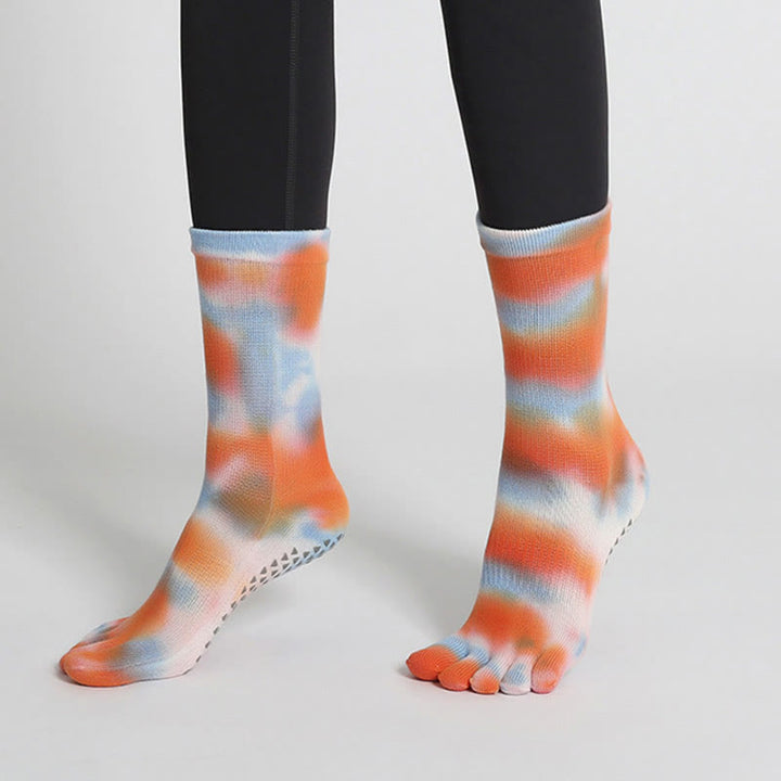 Chaussettes de yoga et de pilates Olivenorma en coton tie-dye, confortables et antidérapantes, idéales pour les exercices à la barre et les entraînements en studio. Elles offrent un maintien extensible et respirant. - image 28