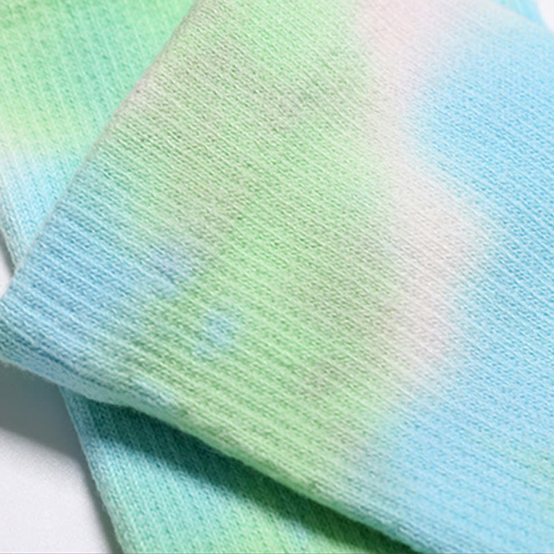 Chaussettes de yoga et de pilates Olivenorma en coton tie-dye, confortables et antidérapantes, idéales pour les exercices à la barre et les entraînements en studio. Elles offrent un maintien extensible et respirant. - image 3