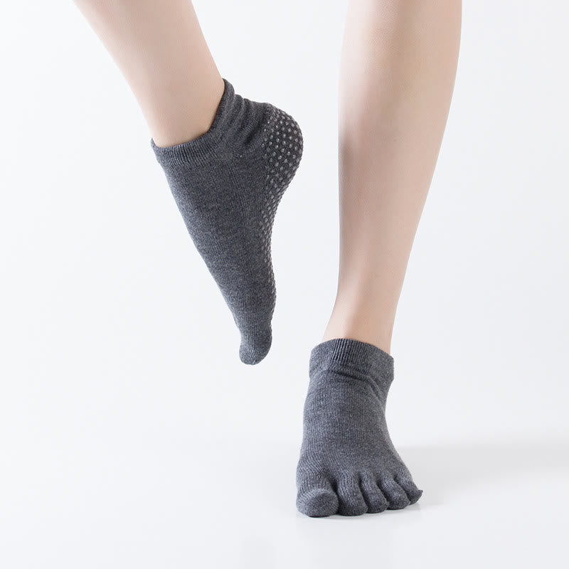 Chaussettes de Pilates Olivenorma unies antidérapantes, idéales pour le yoga, la barre et les exercices à la barre. Confortables et stables, elles sont en coton respirant. - image 19