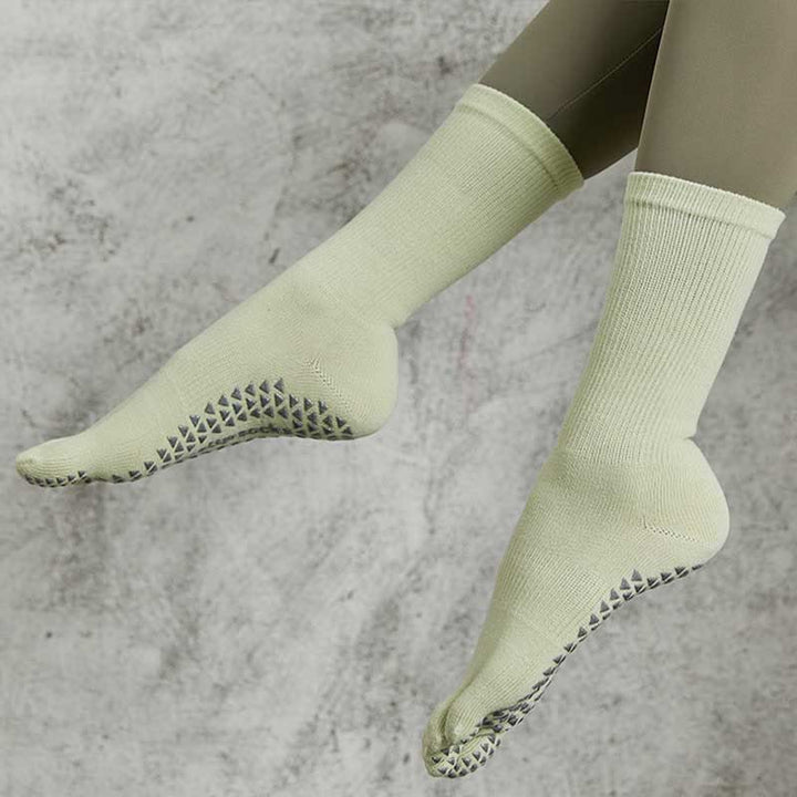 Chaussettes de Pilates et de yoga Olivenorma unies, à cinq orteils, antidérapantes et avec séparation des orteils, pour un équilibre et une stabilité optimaux. - image 12