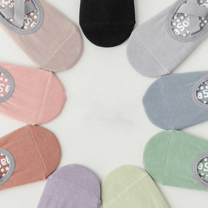Chaussettes antidérapantes Olivenorma pour yoga, pilates et barre avec sangles 