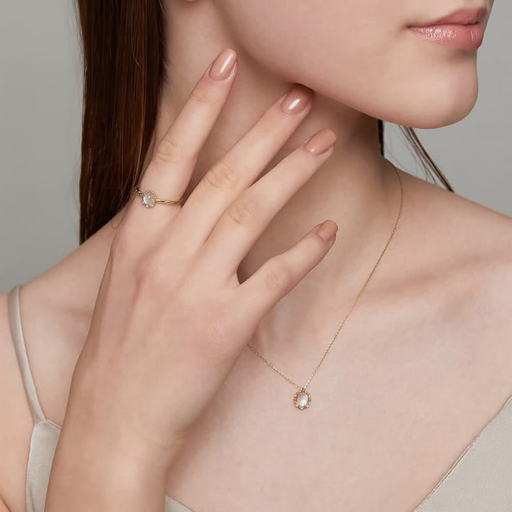 Collier avec pendentif en pierre de lune bleue Olivenorma 