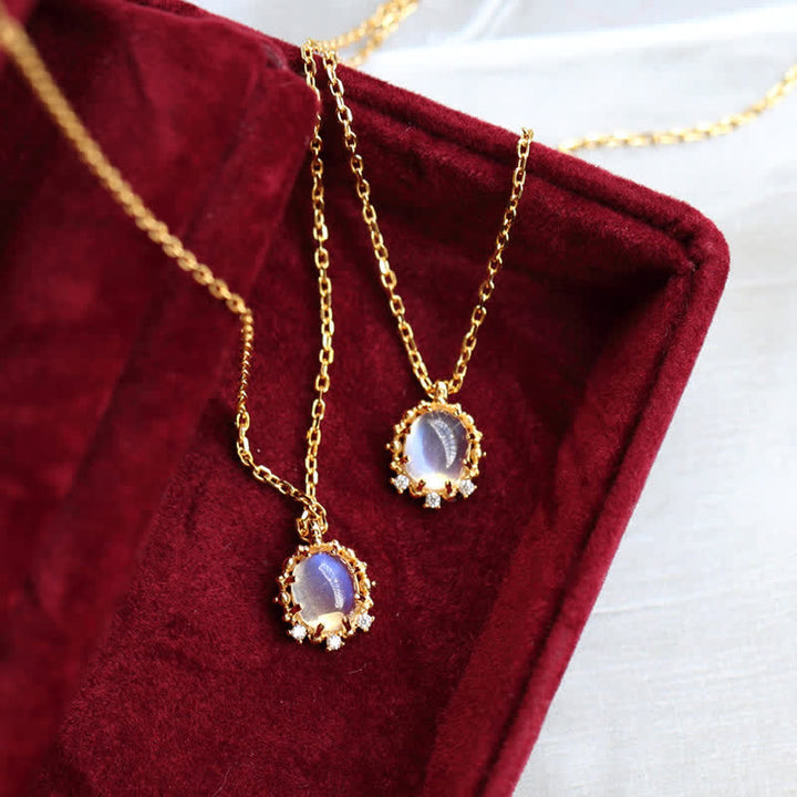 Collier avec pendentif en pierre de lune bleue Olivenorma 