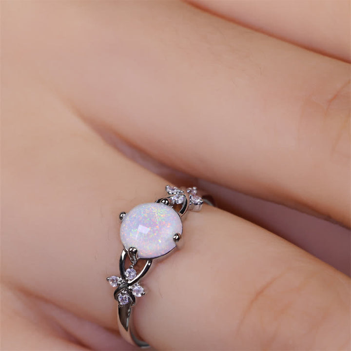 Bague trèfle à quatre feuilles en zircon blanc opale Olivenorma