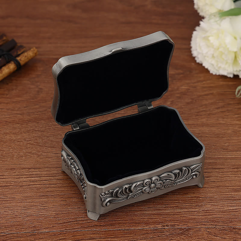 Coffret à bijoux gravé avec chapelet catholique Olivenorma