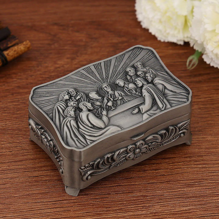 Coffret à bijoux gravé avec chapelet catholique Olivenorma