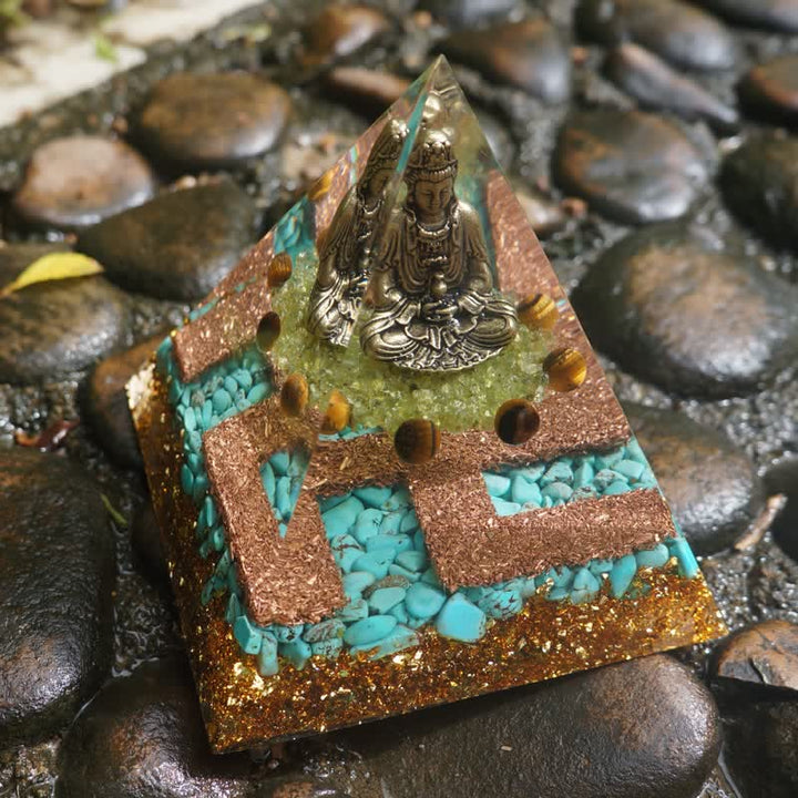 Pyramide d'orgone de Bouddha en turquoise péridot et œil de tigre Olivenorma