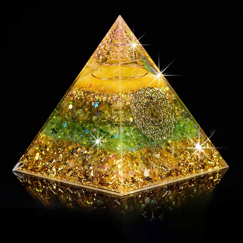 Olivenorma « Bonne chance pour l'année » Pyramide d'orgone en citrine et péridot